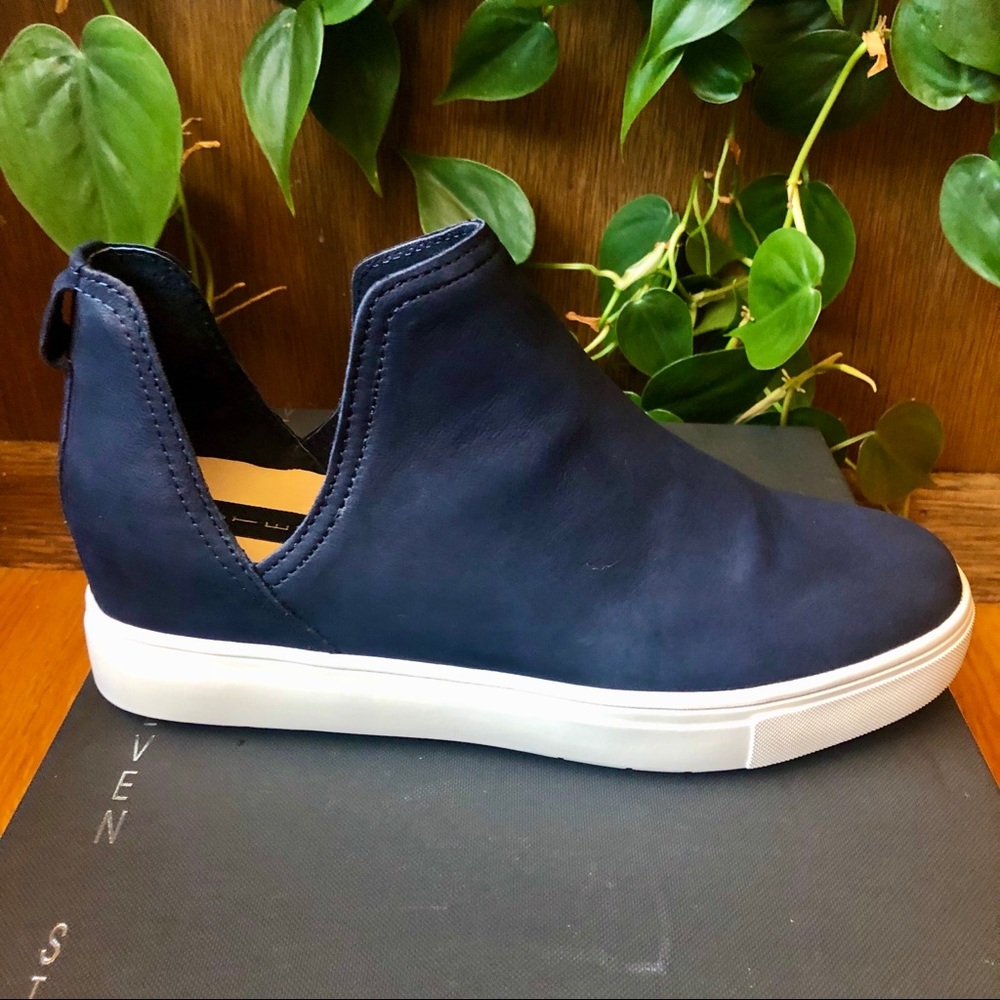 New Steven New York Canares High Top Sneaker, Navy